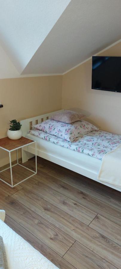 Apartamento Jedrula Łeba Exterior foto
